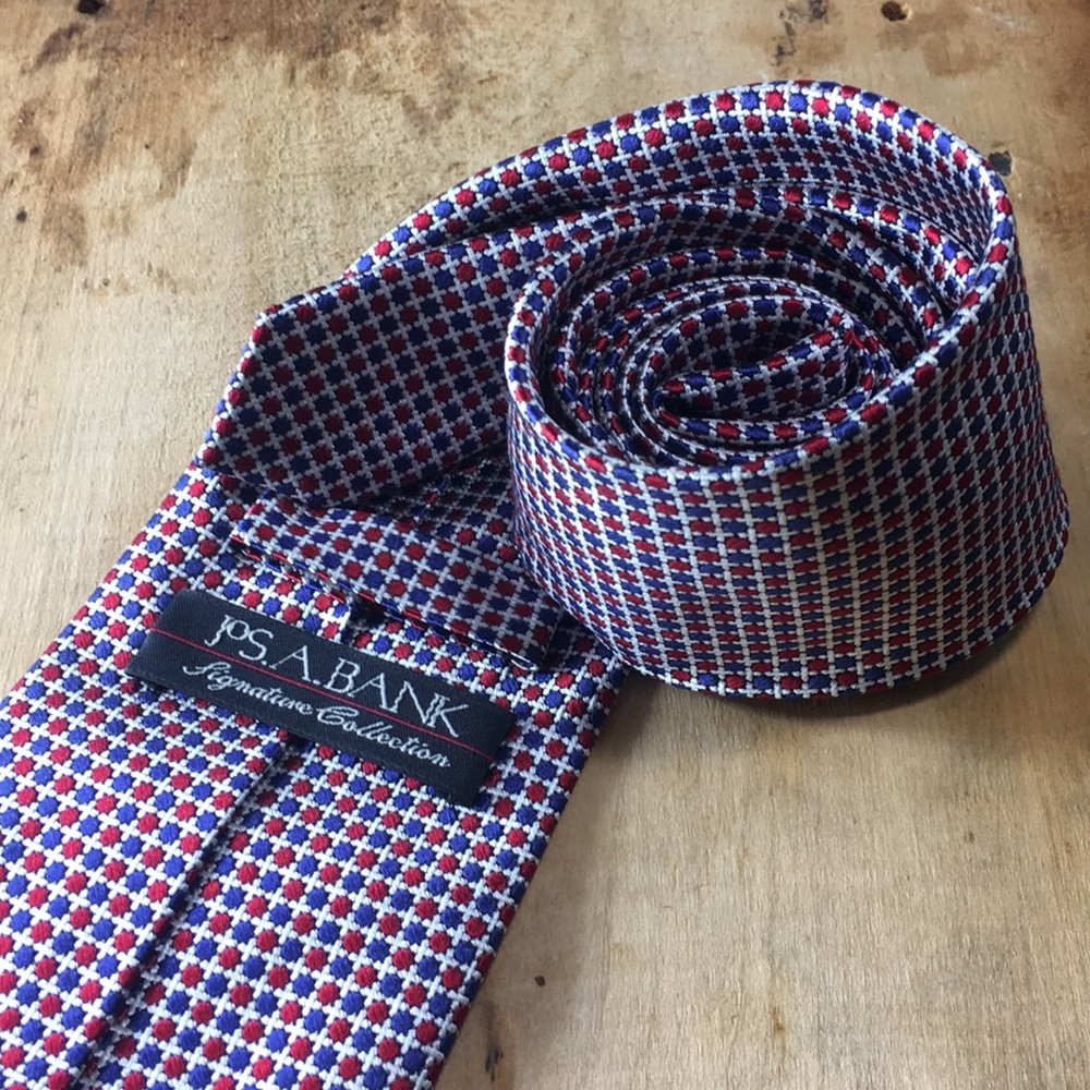 JoS A. Bank Signature Collection Necktie 👔